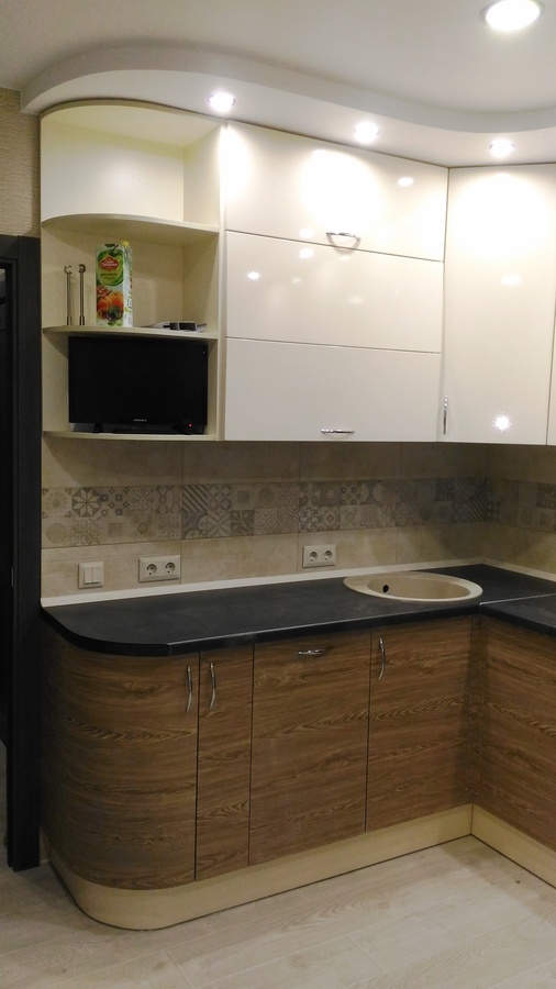 Белый кухонный гарнитур-Кухня МДФ в ПВХ «Модель 36»-фото1