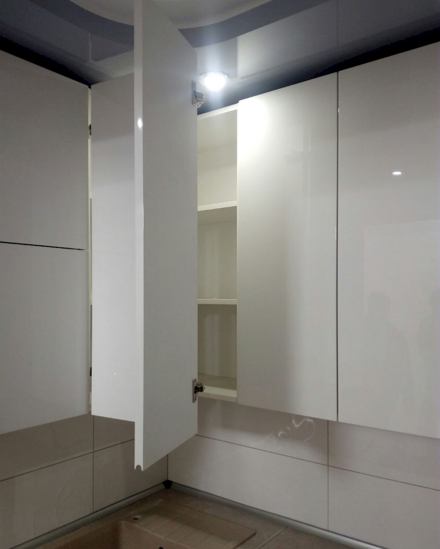 Белый кухонный гарнитур-Кухня МДФ в ПВХ «Модель 657»-фото4